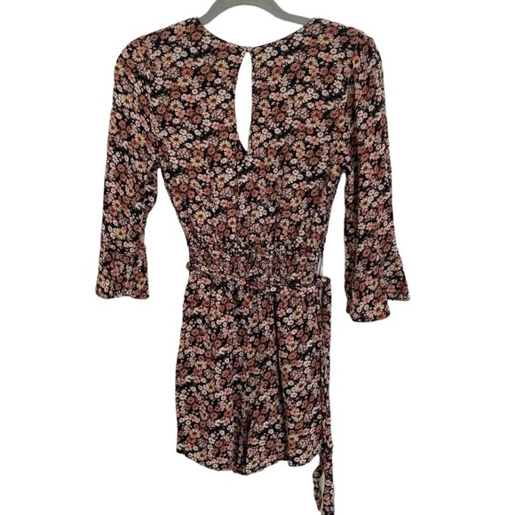 Abercrombie & Fitch Floral Romper, Medium - Picture 2 of 8